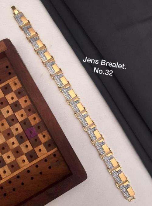 Premium Men's Bracelet .