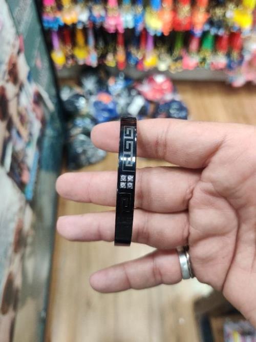 Premium Quality Men's Bracelet – Stylish Stainless Steel , Durable & Adjustable, Modern Fashion Acce