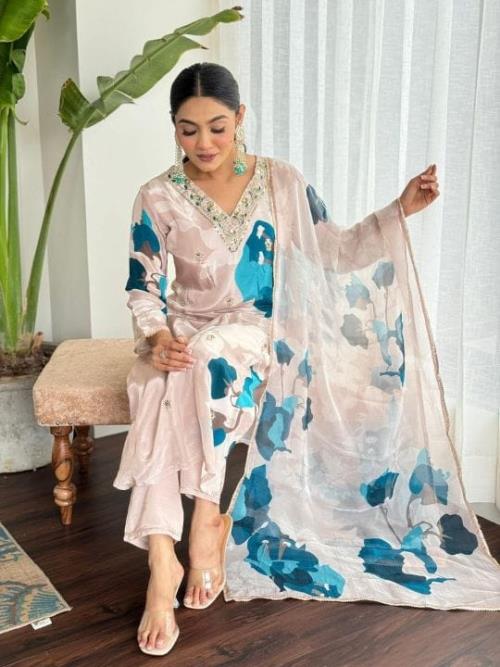 Beautiful Heavy Quality Muslin Silk Kurti Pant Dupatta Set with Embroidery & Sequins Work – Soft Tou