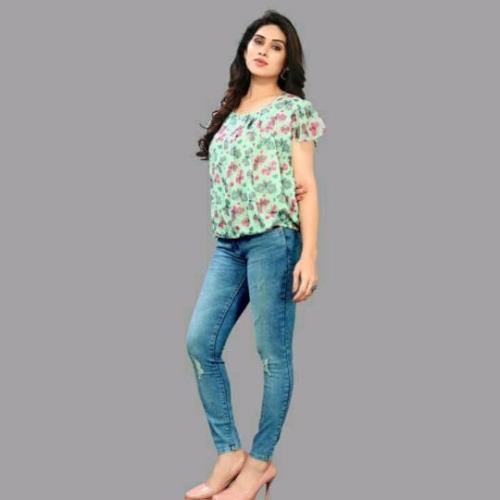 Printed Georgette Top With Inner.