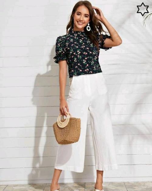 Women's Reyon Printed Puff Sleeve Tops.