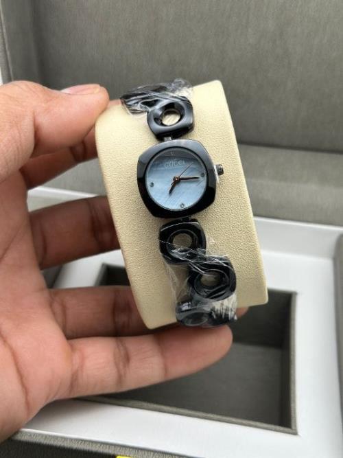 Elegant Women's Luxury Watch - Gucci-Inspired Design, Timeless Fashion Wristwatch  .