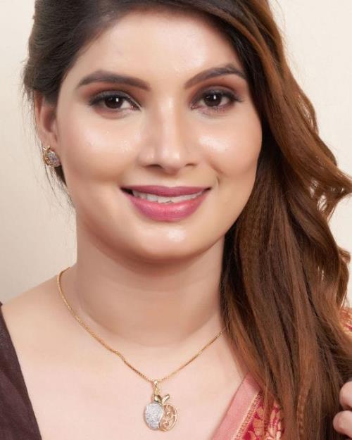 Women's Chain With Pendal .
