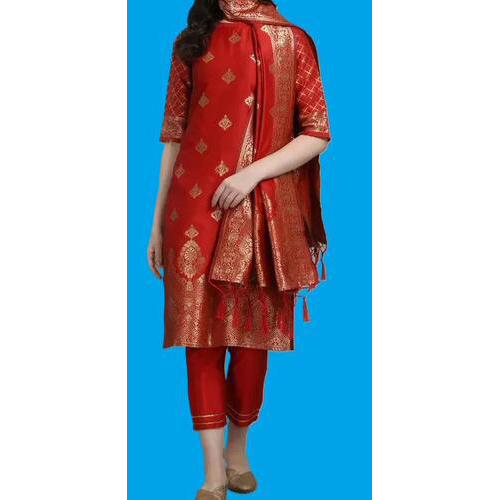 Design Kurta Pant With Dupatta Set (Red)