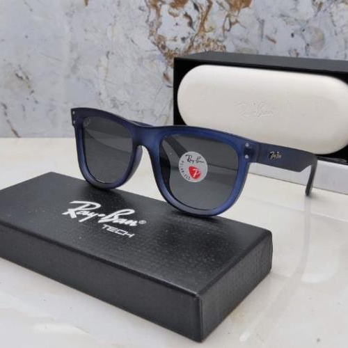 RAY-BAN Unisex Polarized Fiber Lens Sunglasses