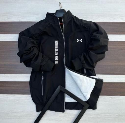 Under Armour Windcheater Windbreaker 