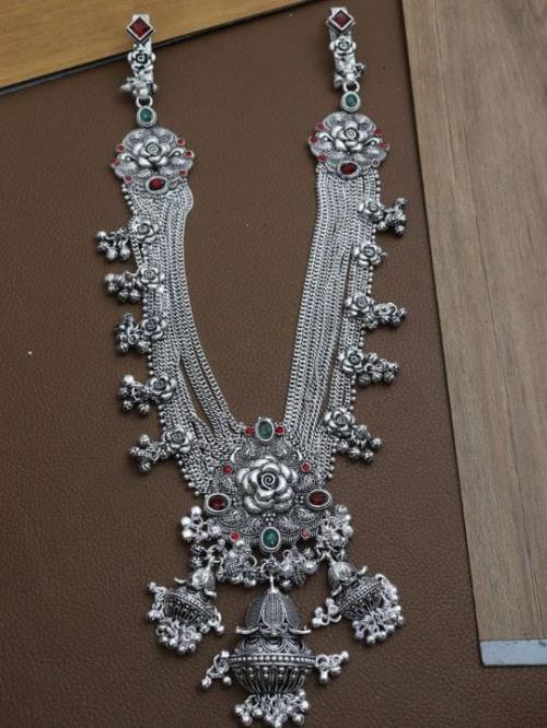 HEAVY SILVER KAMAR BELT .