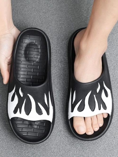 NEW FLIP FLOP FIRE BLACK AND WHITE.