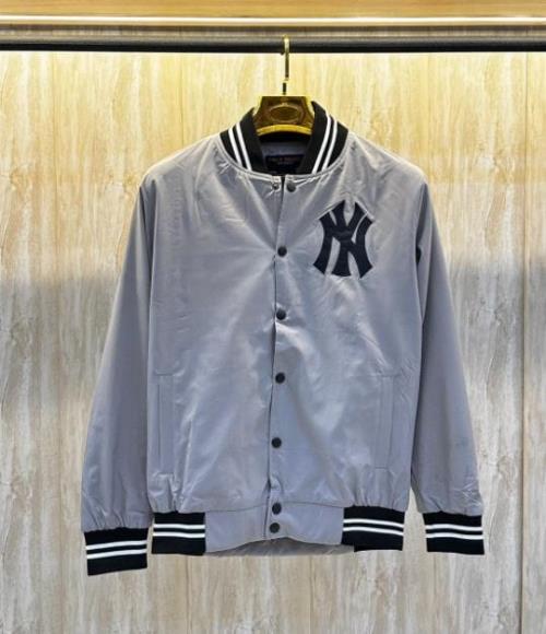 DESIGNER WINDCHEATER.