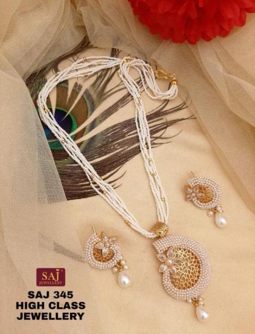 Premium Quality Moti Jewel Set.
