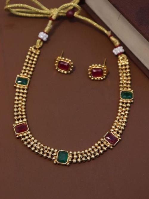 Designer Neckless Set.