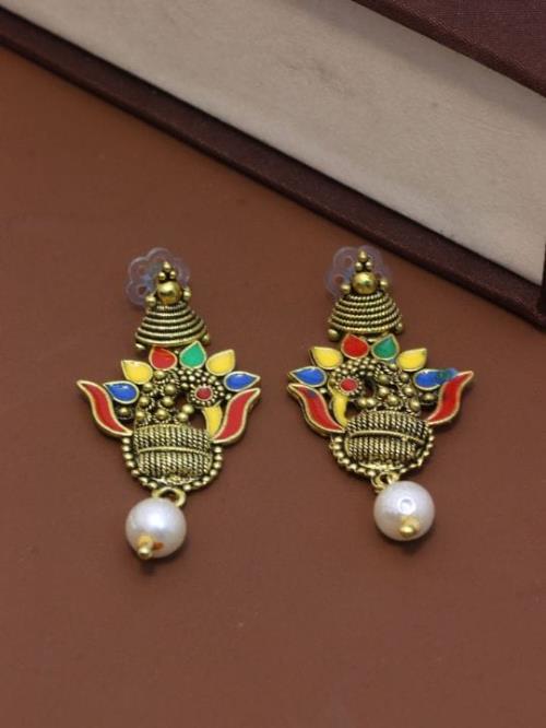 Earrings Set.