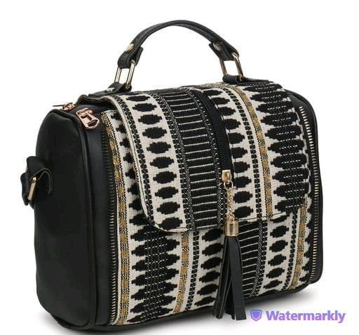 MUSRAT LATEST PARTY WEAR SLING BAG.
