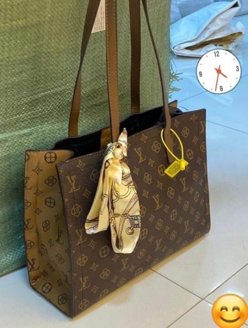 LOUIS VUITTON 7A QUALITY INPORTED HANDBAG .