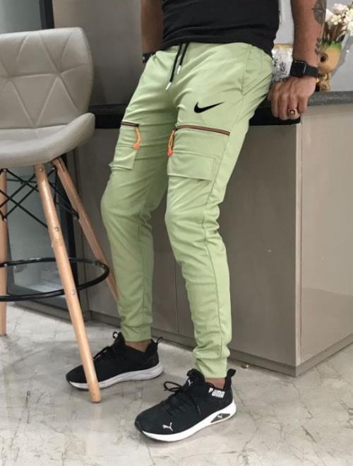 Heavy demanded Current showroom NIKE Trackpants  now in stock*.
