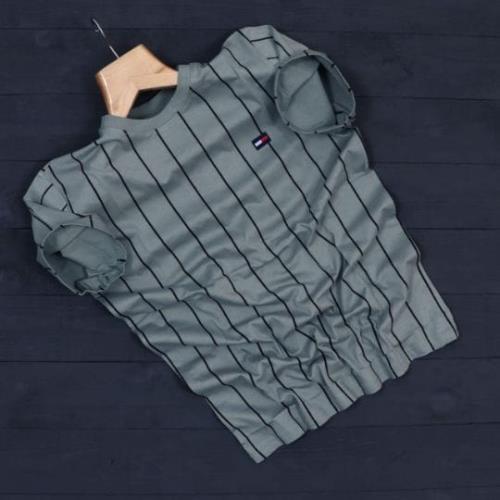 TOMMY HILFIGER 100% COTTON SINGLE JERCY TSHIRT  .