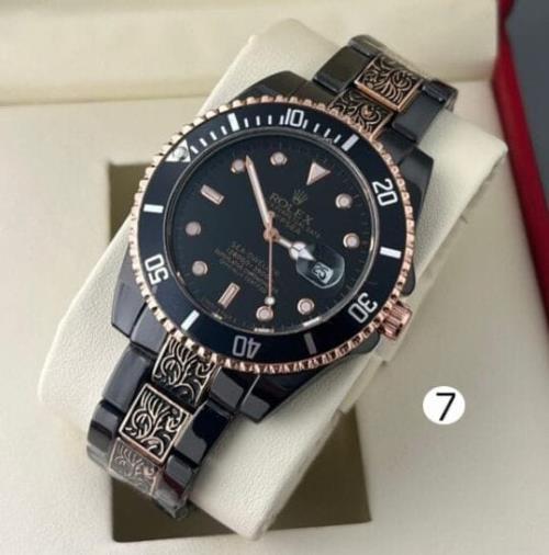  Vintage Rolex Men's Watch - Classic Timepiece with Working Date Function .
