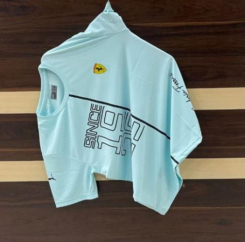 VERY PREMIUM LYCRA ROUND NECK TSHIRT.