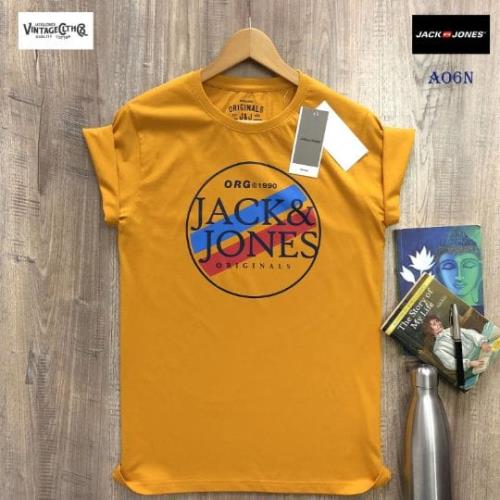 Men's Round Neck T-Shirt With High Quality .
