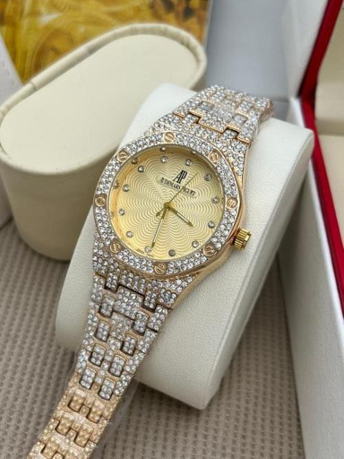 AUDEMARS PIGUET LADIES WATCH .