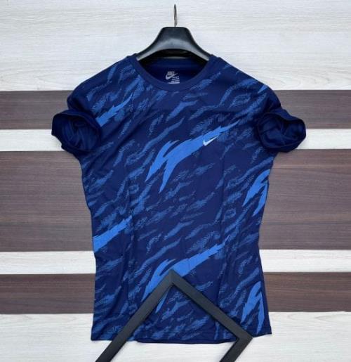 NIKE LYCRA T-SHIRT.