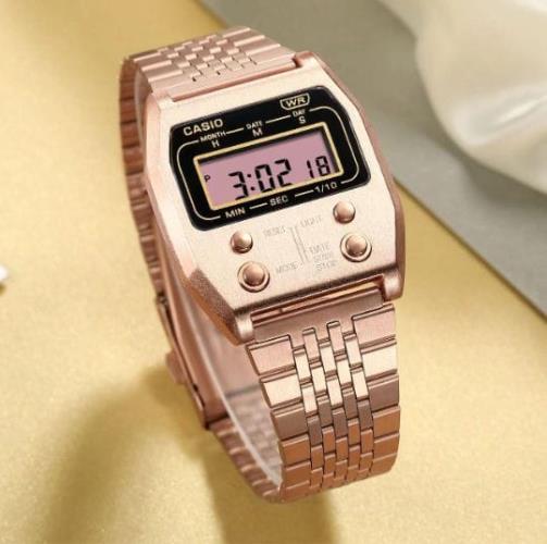 CASIO  VINTAGE  UNISEX WATCH .