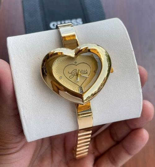 NEW HEART SHAPE GUESS WATCH WITH NEW KADA STYLE CHAIN LADIES WATCH.