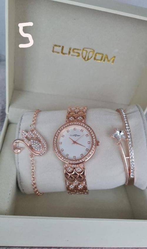 Original Custom Ladies Watch Set With 2 Bracelets.