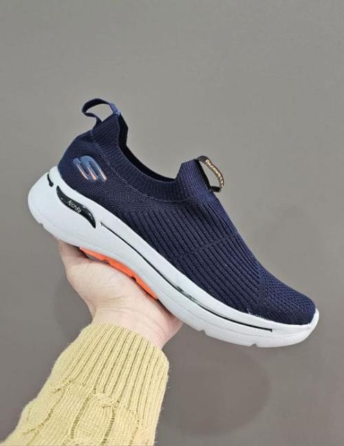 SKECHERS SNEAKERS FOR MEN .