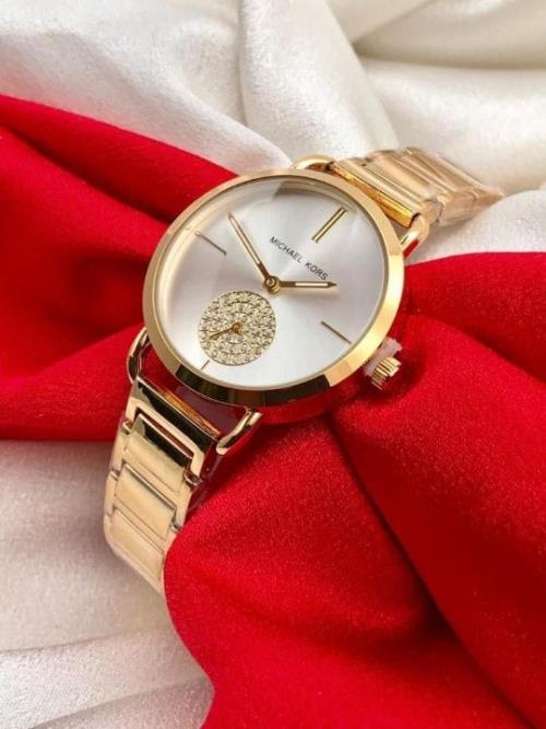 inspred by  MICHAEL KORS FOR LADIES.