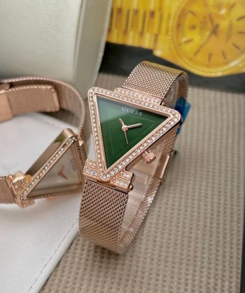 GUESS Women's Luxury Triangle Dial Watch – Rose Gold Mesh Strap, Green Dial, Crystal-Studded Bezel –