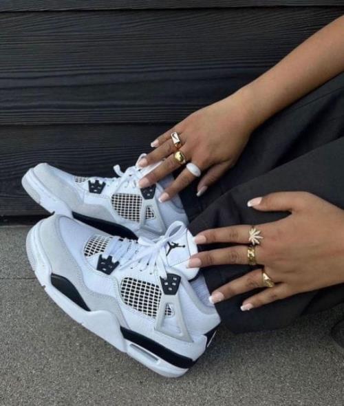  inspired by JORDAN 4 MILITORY.