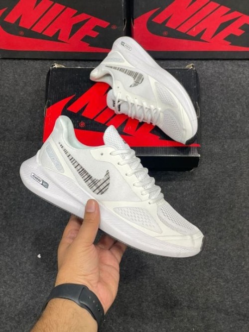  inspired by NIKE GUIDE 10 SURPLUS SPORT PREMIUM.