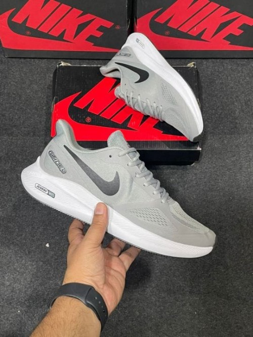  inspired by NIKE GUIDE 10 SURPLUS SPORT PREMIUM.