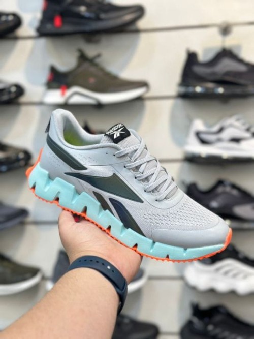 REEBOK 10@.