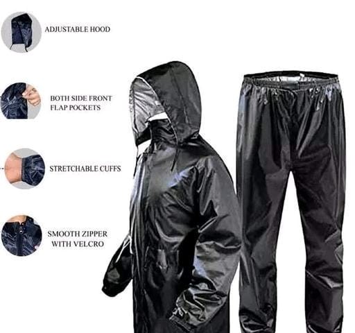 BLACK PREMIUM RAINCOAT.